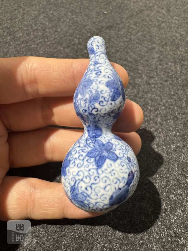 清晚期 青花矾红福禄万代纹葫芦一对 - 图3